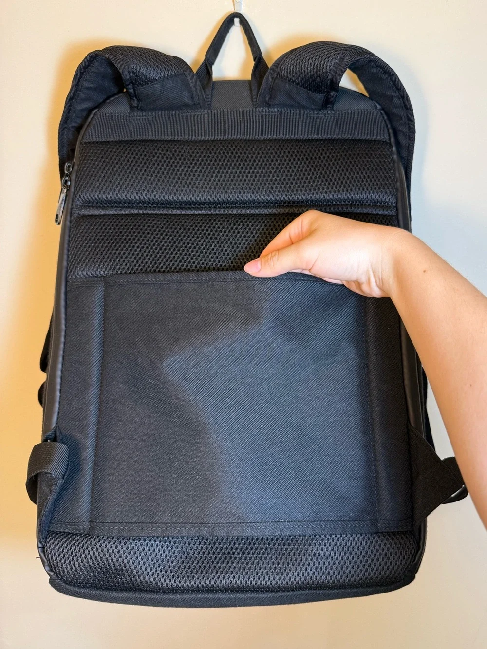 Anti-Theft Laptop Backpack Bookbag Duchamp BLACK Charging Port